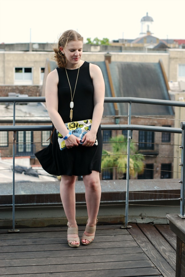 black swing dress, kendra scott necklace, clutch, things to do in charleston, places to eat, charleston, favorite charleston places to go