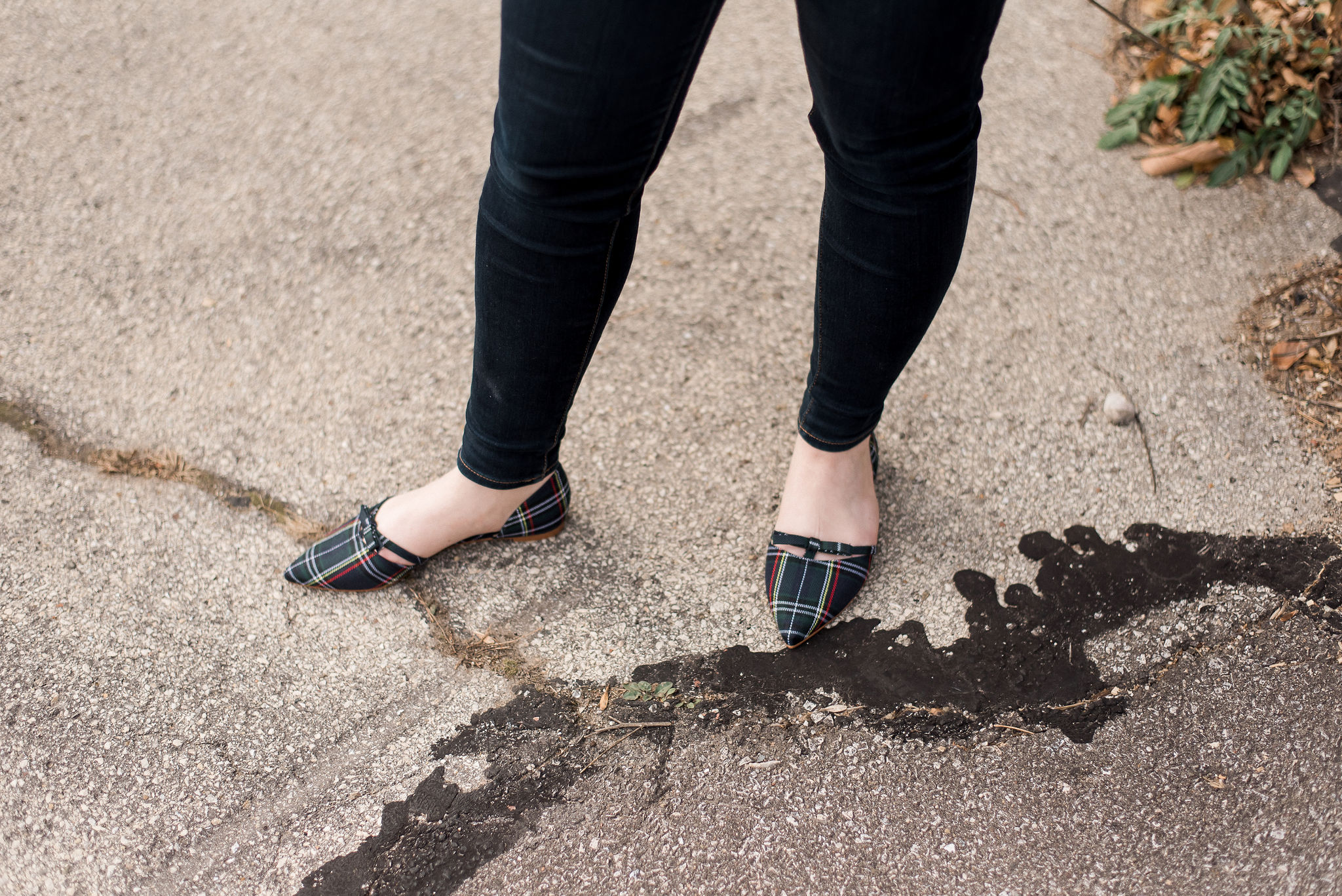 DC woman blogger wearing J.Crew Factory Tartan Plaid D'orsay Flat