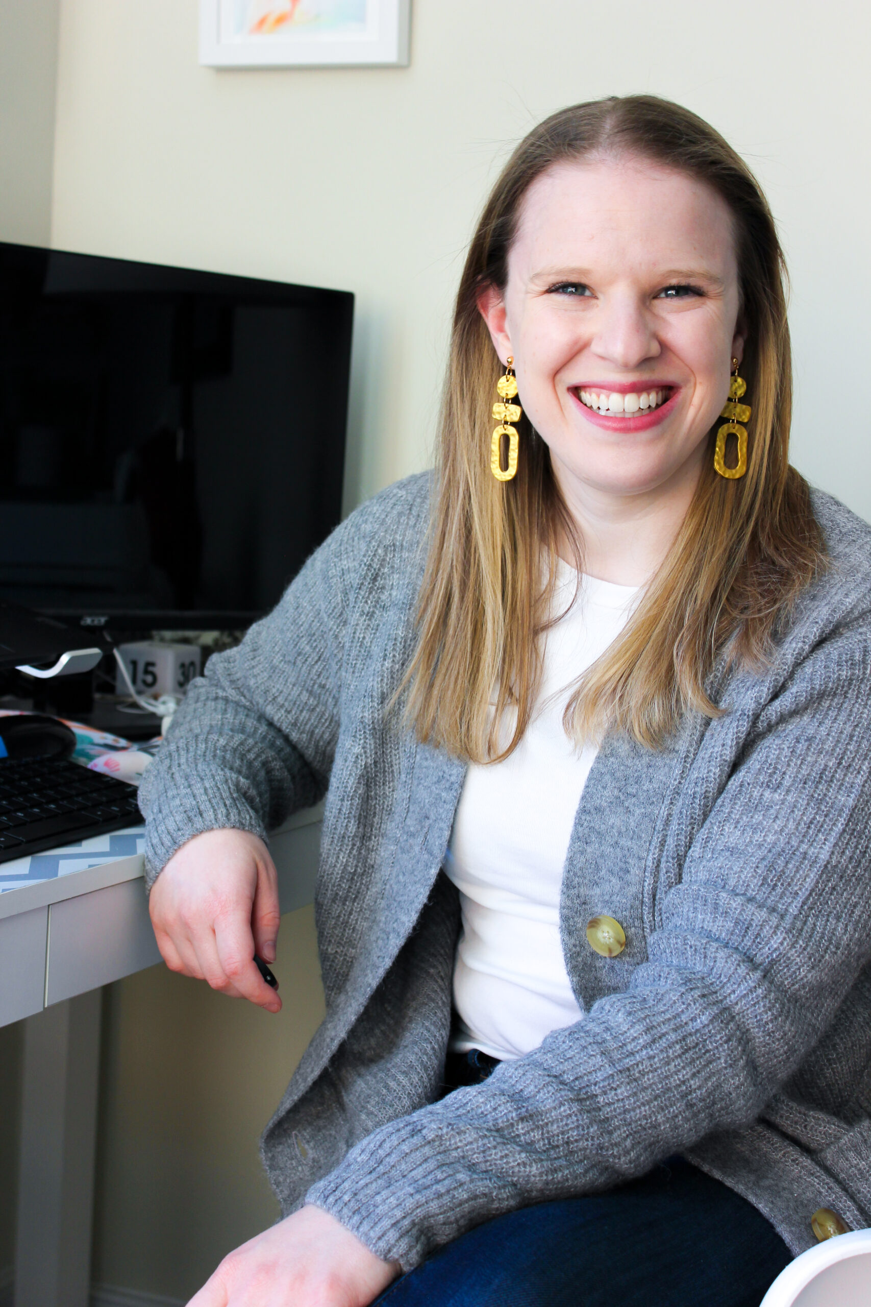 everlane cardigan 2 Week Whatever of Quarantine Vol 11 | woman blogger wearing Everlane cardigan
