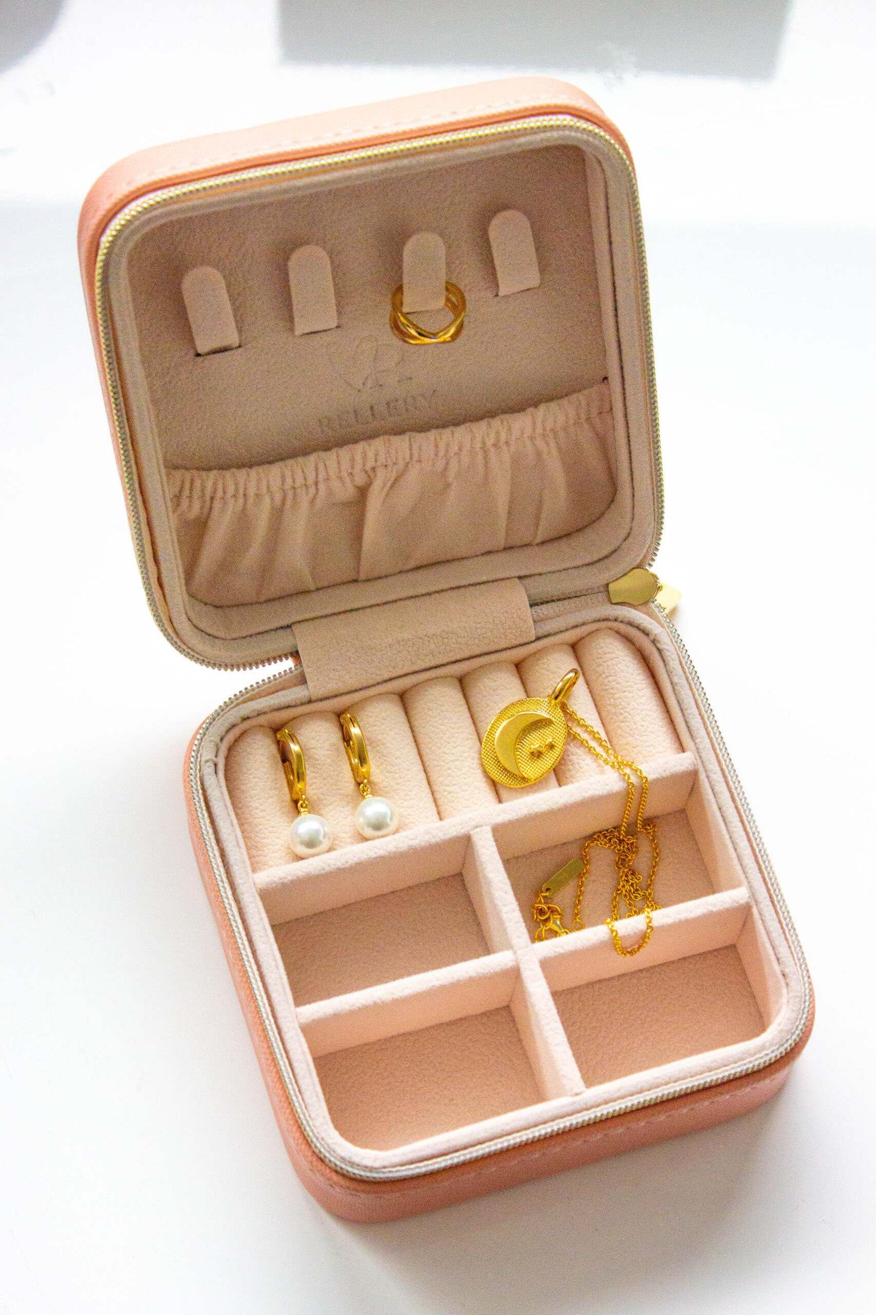 jewelry box jewelry box